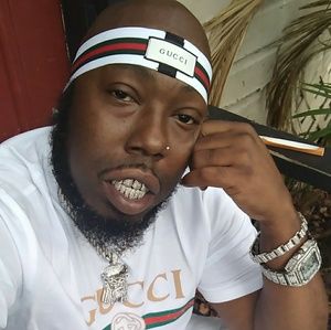 Meet your Posher, Stacy